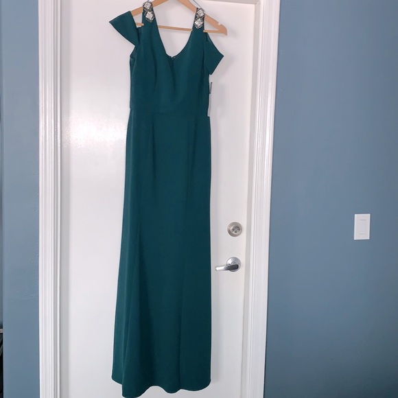 Alex Evenings - Picture 2 of 10